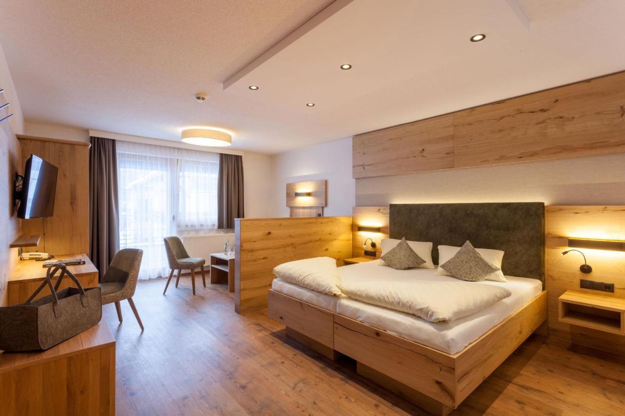 Hotel Luggi غالتور المظهر الخارجي الصورة