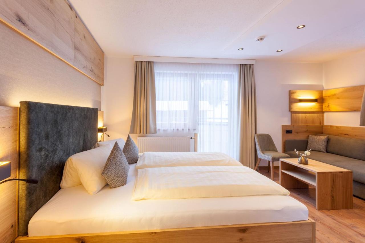 Hotel Luggi غالتور المظهر الخارجي الصورة