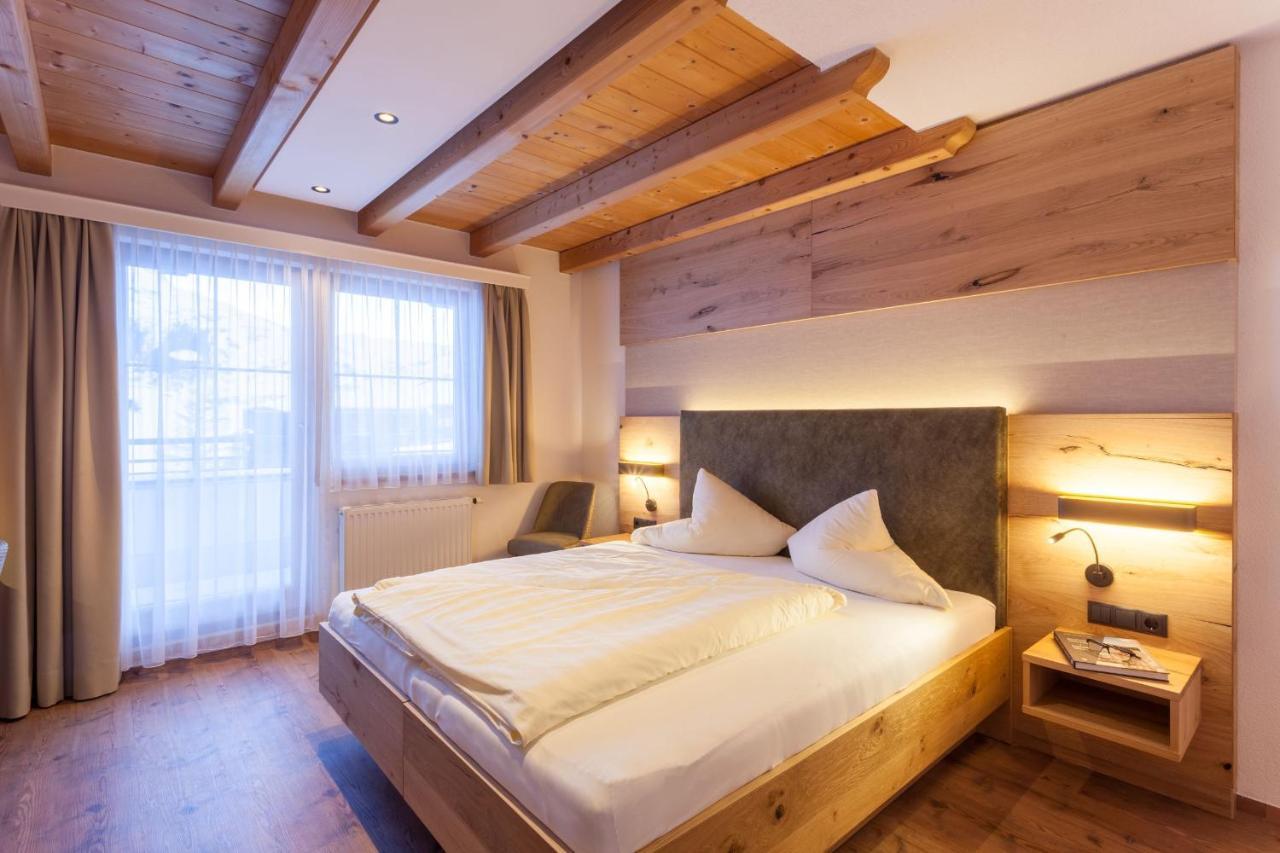 Hotel Luggi غالتور المظهر الخارجي الصورة