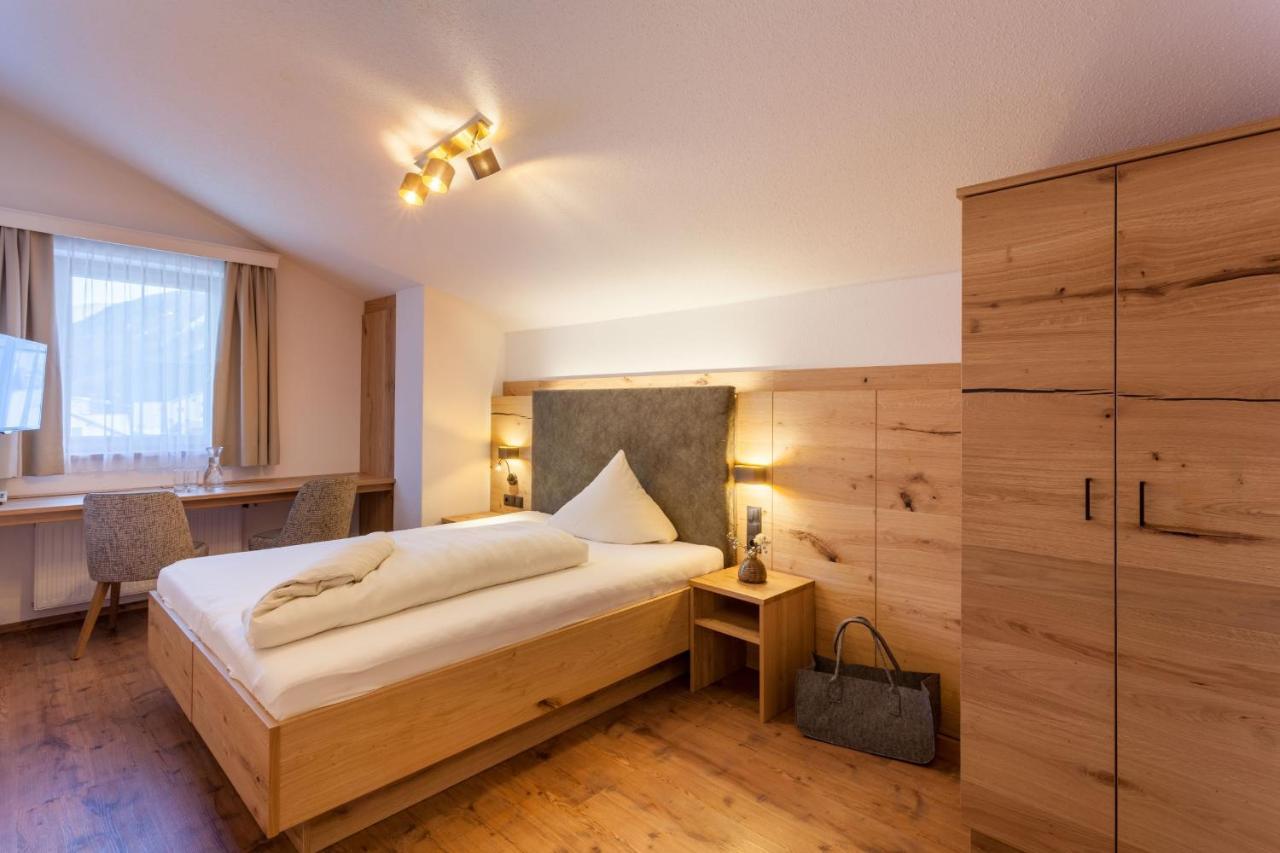 Hotel Luggi غالتور المظهر الخارجي الصورة