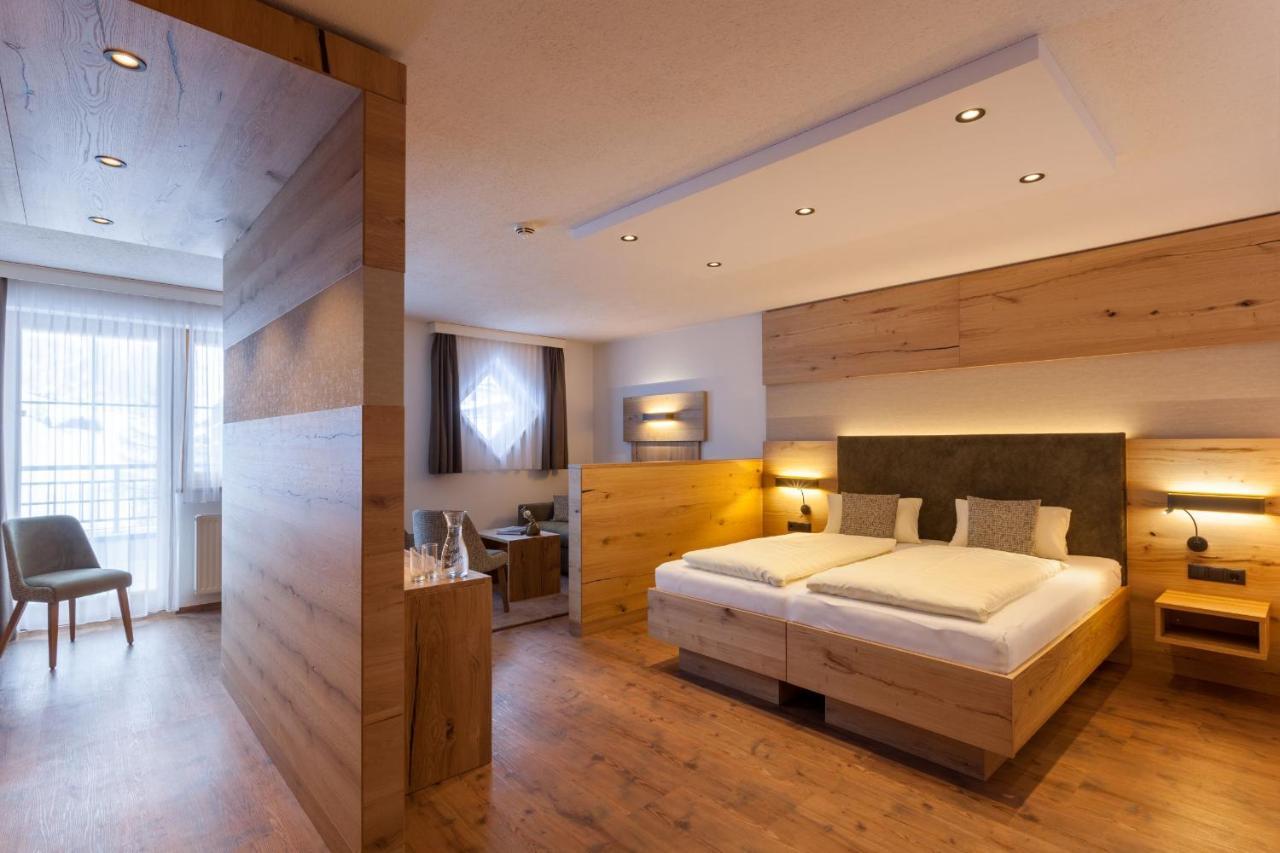 Hotel Luggi غالتور المظهر الخارجي الصورة